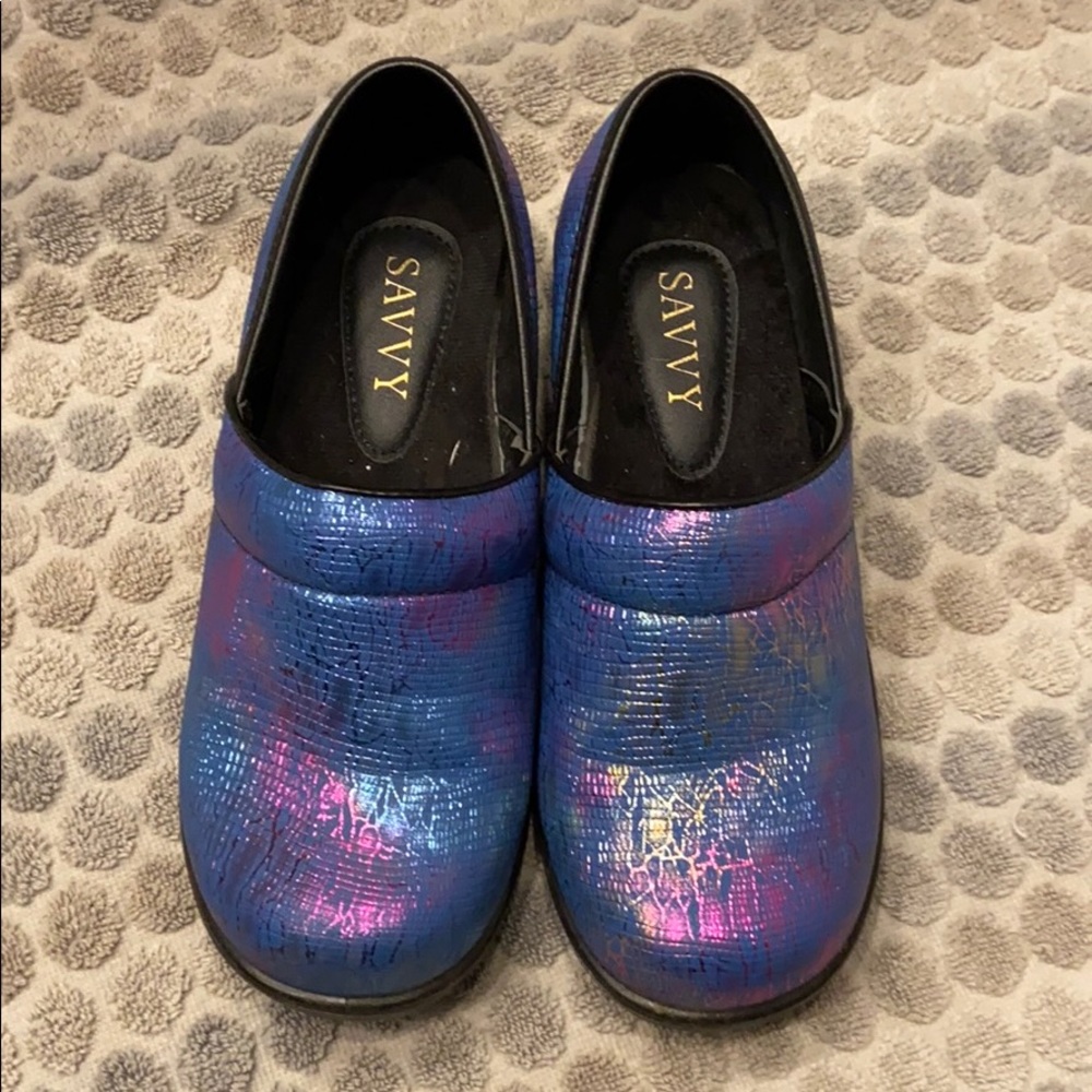 Nursing clogs